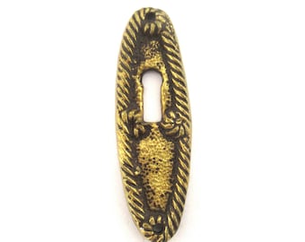 Vintage brass keyhole cover, escutcheon. #904G13K6