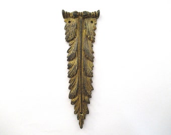 1 (ONE) Brass Antique Ornament Furniture Applique. Decoration mount, Embellishment, pediment, restoration supplies #7DCG21K9