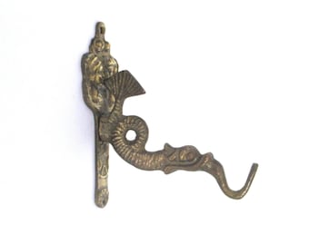 Vintage planter hook - fish wall hook - Towel or kitchen hook. #83FG3EEK3