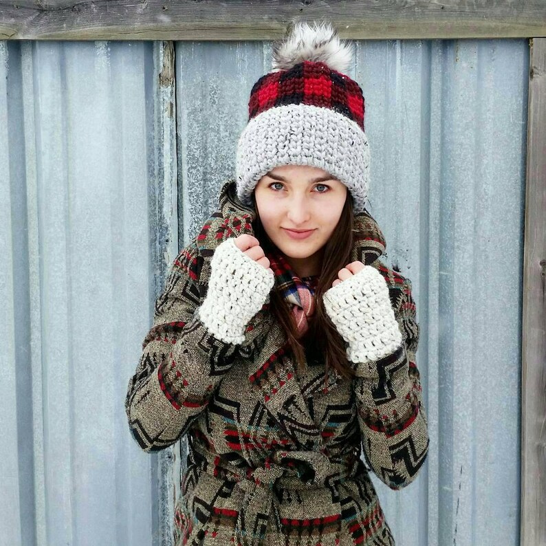 PATTERN: Crochet True North Toque Double Brim Plaid Beanie DIY Tapestry Crochet Buffalo Plaid Beanie Crochet hat pattern image 4