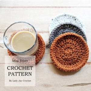PATTERN: Mug Hug Trivet | DIY crochet coaster pattern | Crochet Home Decor | Bobbles