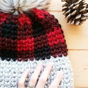 PATTERN: Crochet True North Toque Double Brim Plaid Beanie DIY Tapestry Crochet Buffalo Plaid Beanie Crochet hat pattern image 2