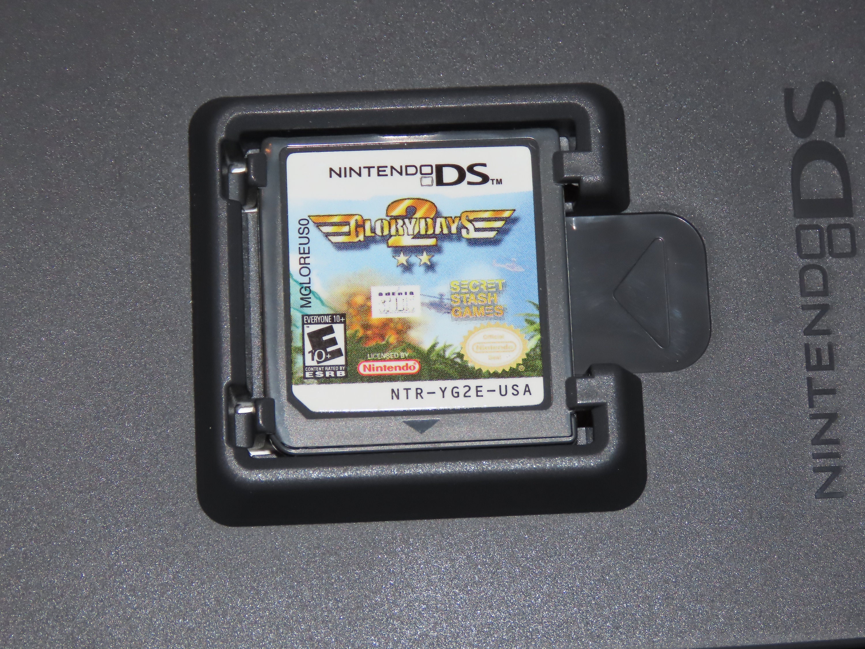 Jeu Glory Days 2 NEUF Sous Blister - Compatible Nintendo DS/3DS/2DS - Version Française