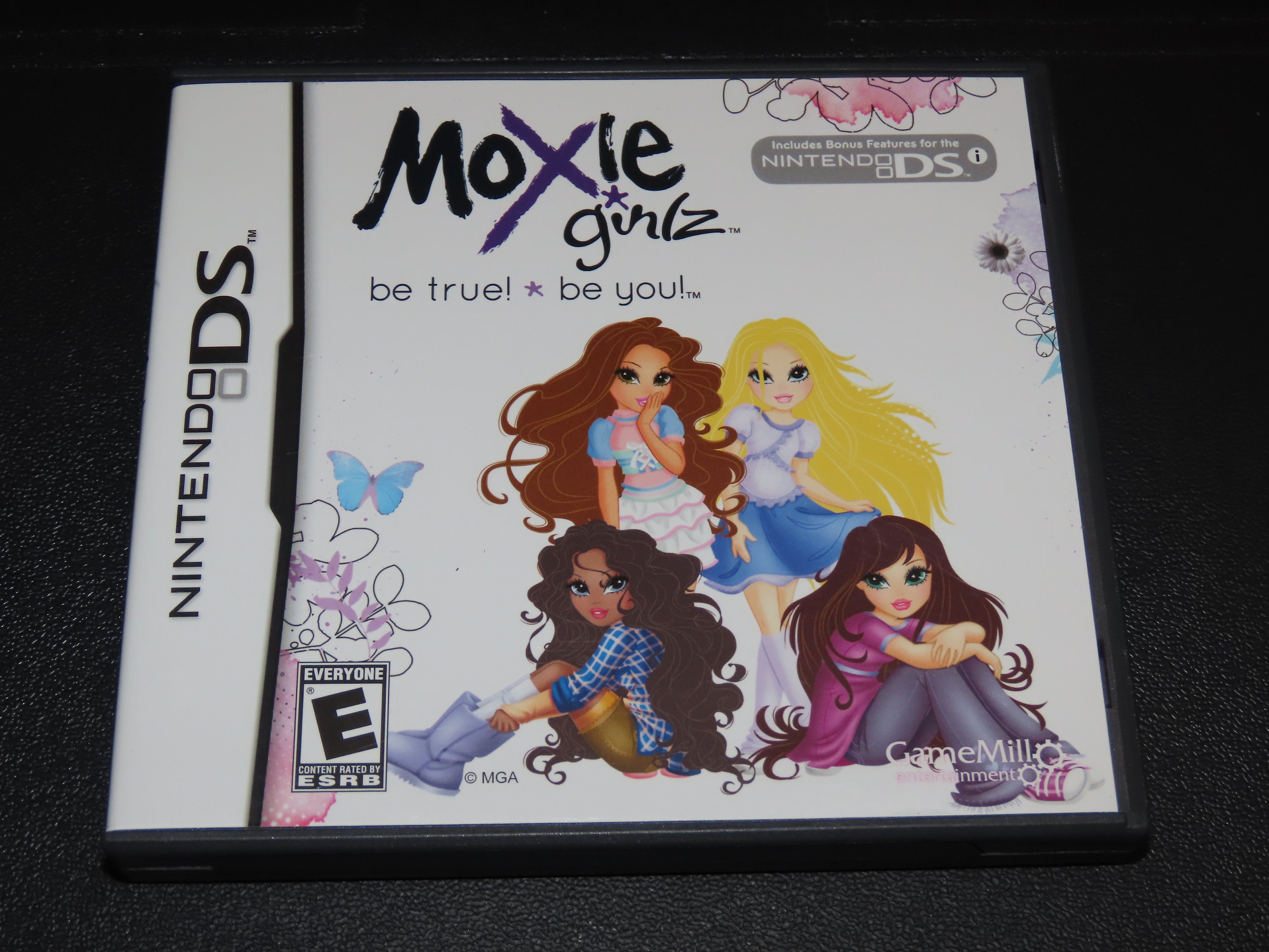 Moxie Girlz Nintendo DS Video Game Complete With Game, Case