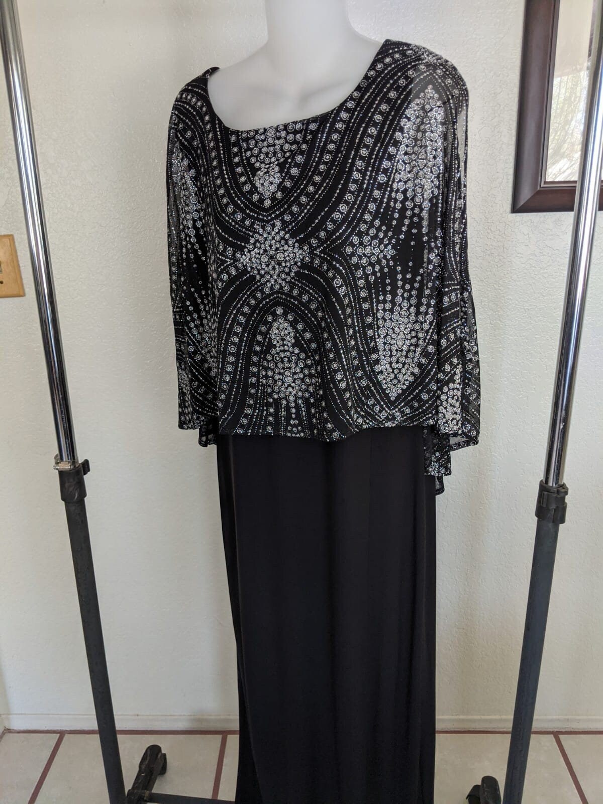 ignite evenings formal dresses Ignite Evenings Sleeveless Floral Long Gown