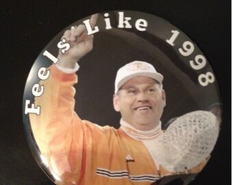 Tennessee Vols Gameday Button Feels like 1998