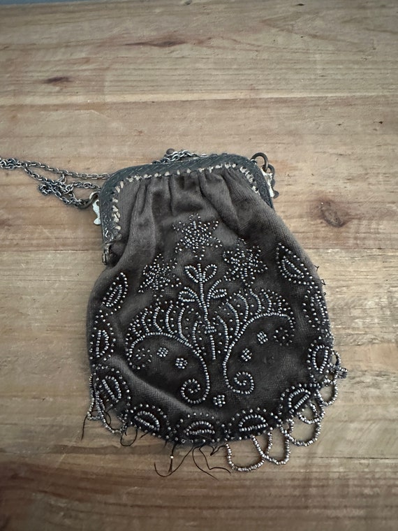 Antique beaded change purse - image 1