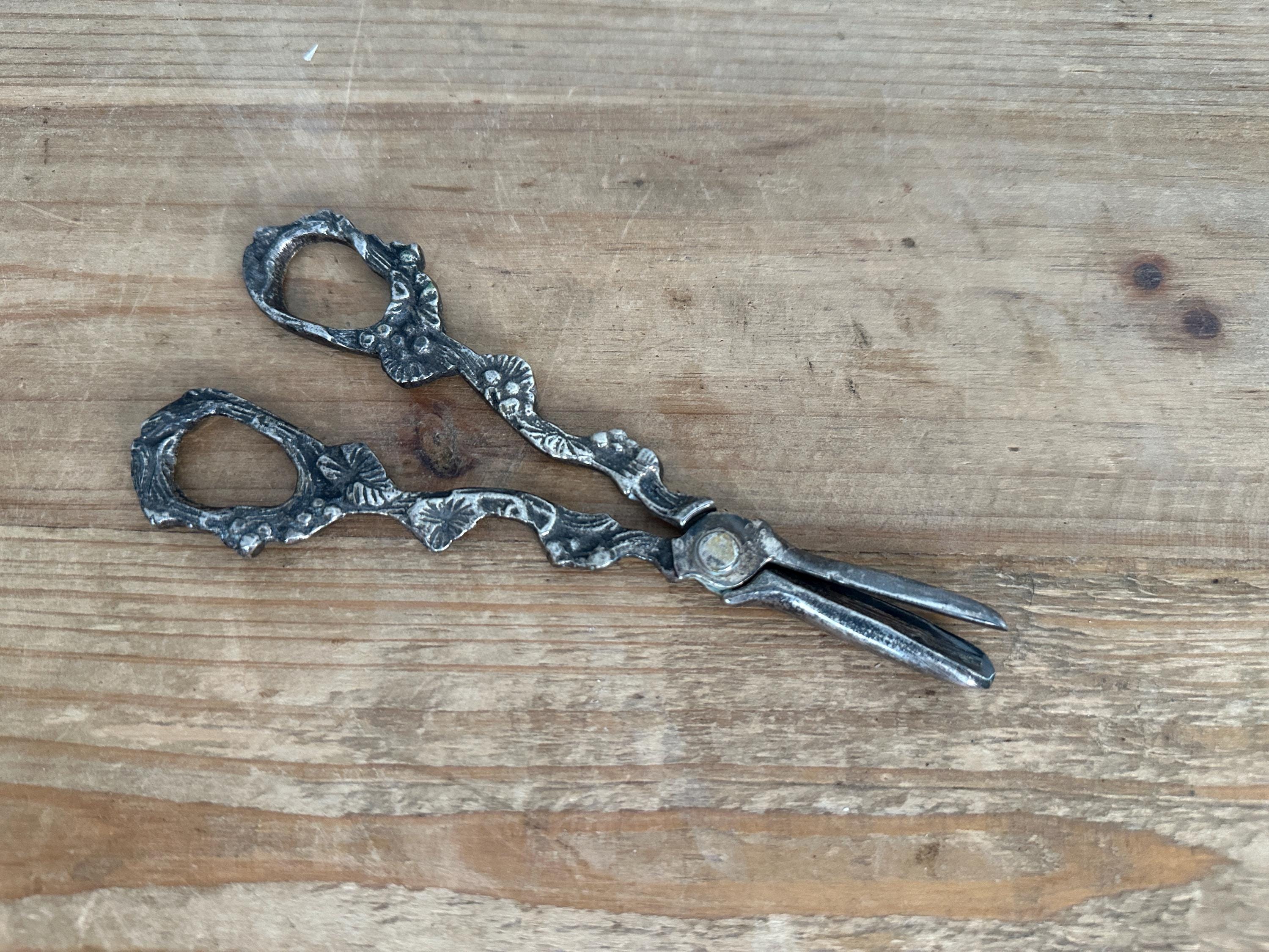 シルバー800 シルバーグレープシザーズ Antique 800 Silver Chased