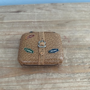 Réveil de voyage valise en cuir vintage