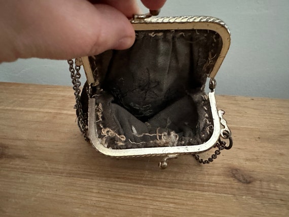 Antique beaded change purse - image 5