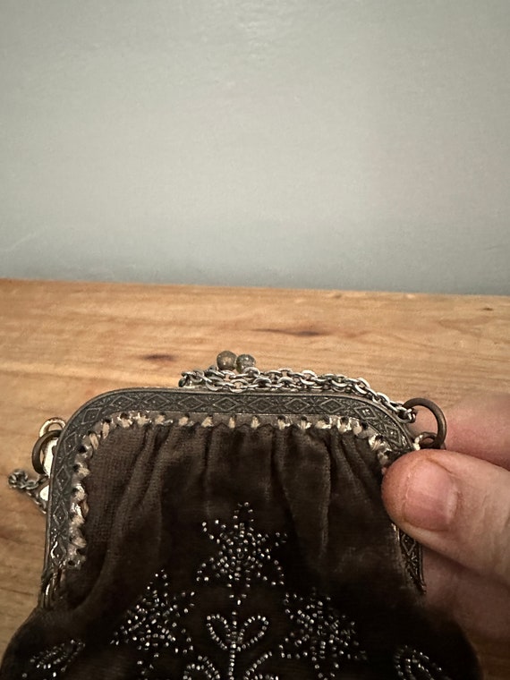 Antique beaded change purse - image 4