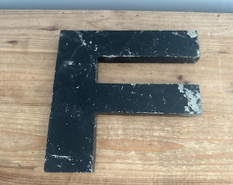 F Metall Vintage Schild Buchstabe