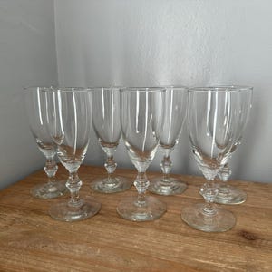 Set van 7 kleine vintage champagneglazen