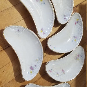 Royal Ironstone China Warranted Set of 6 Bone Dishes