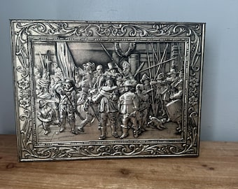 Vintage silver toned metal Dutch Biscuit Rembrandt tin