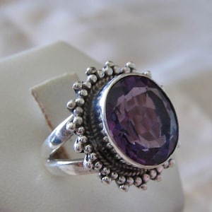 Vintage 925 silver ring with large amethyst, oval amethyst ring in 925 silver