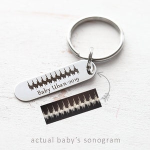 Baby Heartbeat Keychain - Soundwave Custom Gift - Ultrasound, EKG, ECG - New Mom Gift - New Dad Key Ring - Baby Shower Present - Waveform
