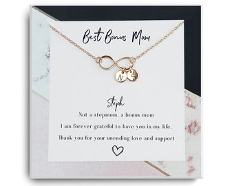 Bonus Mom Gift - Step Mom Wedding Gift -  Stepmother of the Bride Gift  - Thank you for loving me as your own - Stepmom Wedding Gift