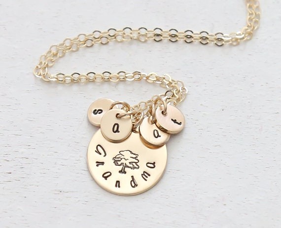 mothers day necklace for grandma