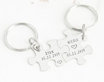 Couples keychain set - Personalized Puzzle pieces - His and hers Keychains  - Couples Anniversary - Boyfriend Gift - Matching Keychains