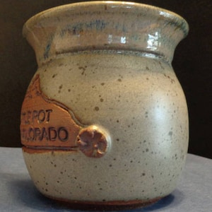 Adorable little pots makes great Colorado gifts for Colorado weddings A Little Pot from CO ships FREE image 4