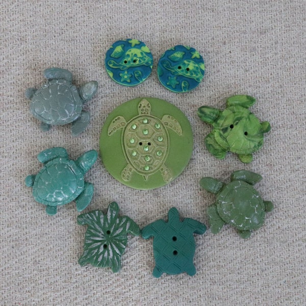 Unique Handmade Turtle Buttons: tortoise, green, beach, quilt embellishments, animal, wildlife, unique, decorative purse buttons