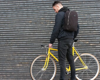 Backpack / Rucksack / Canvas Backpack / Canvas Rucksack / Daypack / Canvas Daypack / Zip Daypack