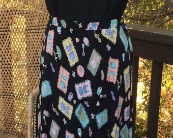 1980's Elastic Waist Bathing-suit and Beach Accessory Printed Skirt Size Medium/Large