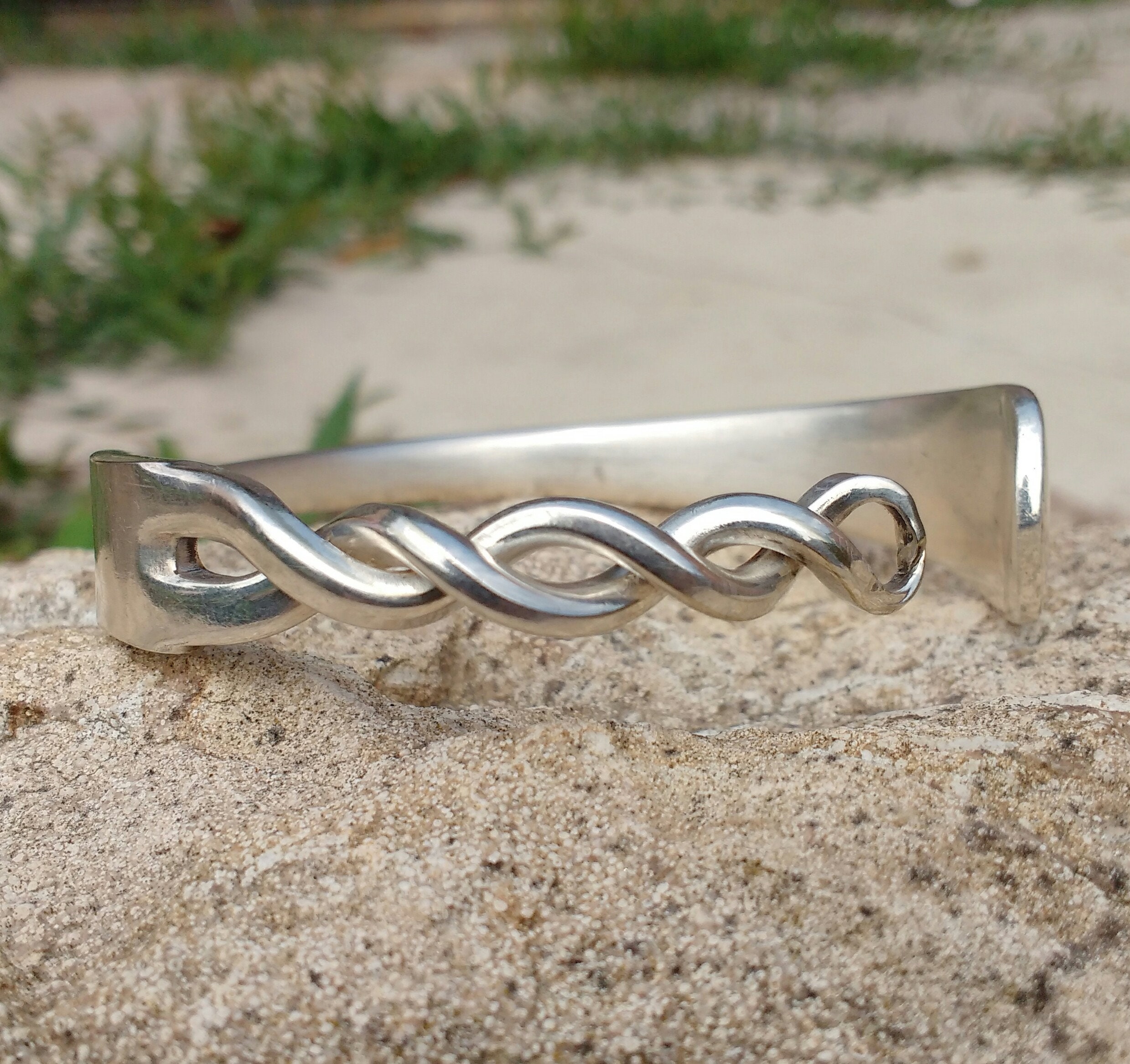 Vintage Silver Plated Fork Twisted Stack Bracelet Cuff Vintage Silver Plated Fork Twisted Stack Bracelet Cuff