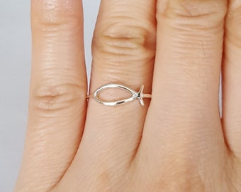 Sterling Silver Fish Ring, 6x12mm, Kid Ring, Birthday Gift, Fast Shipping from USA