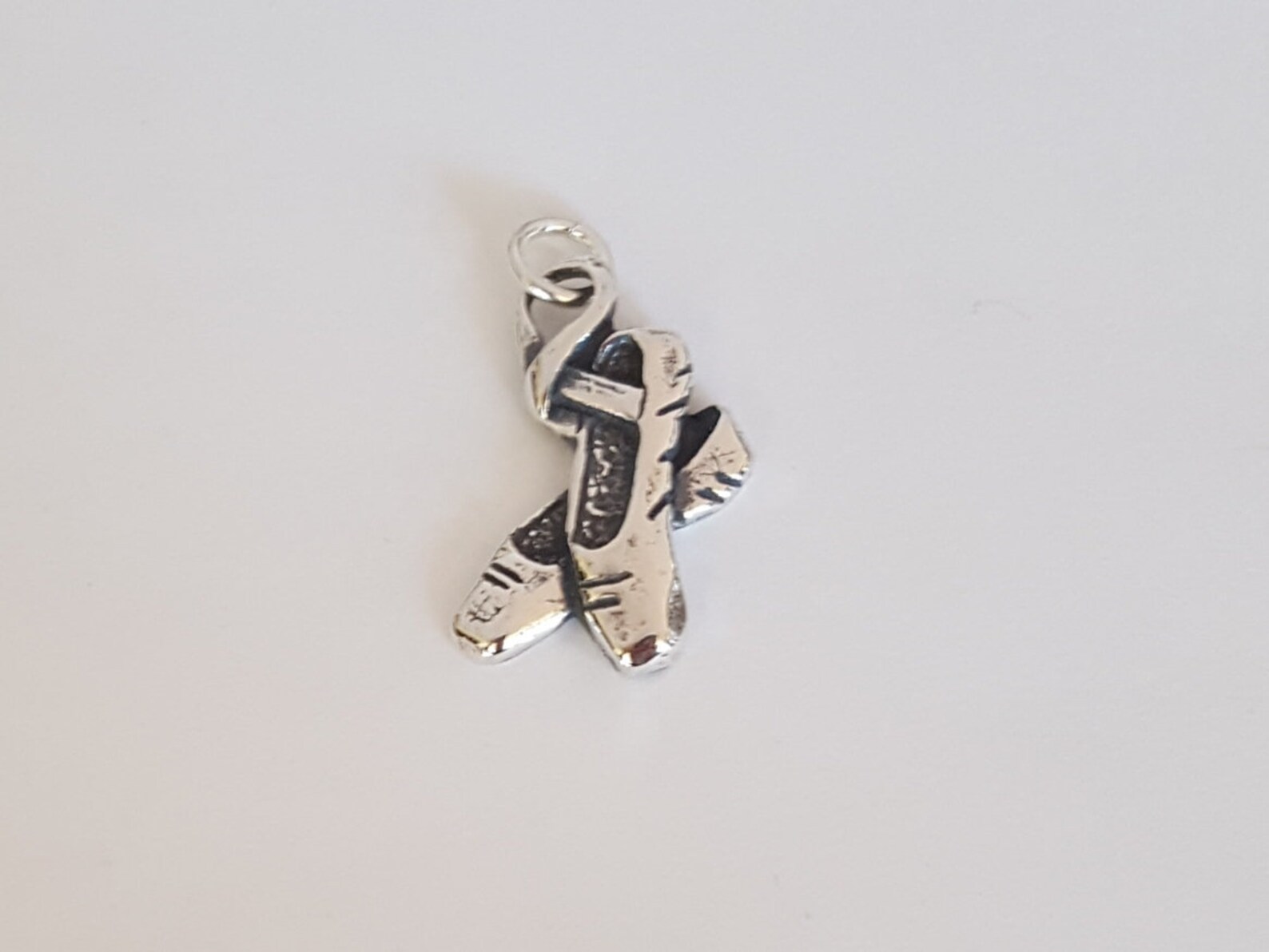 sterling silver ballet slippers charm, ballet shoes, 13x18mm, fast shipping from usa