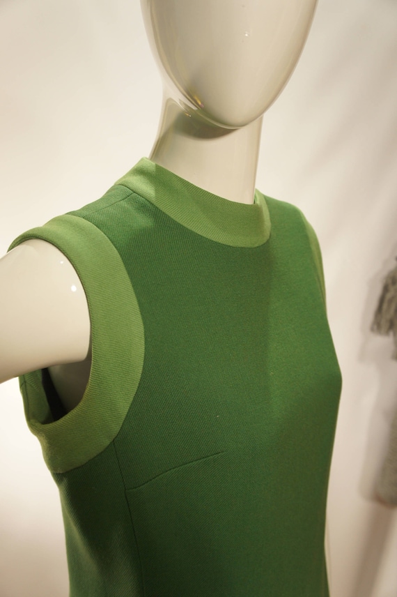 Vintage Wool Green Sleeveless Mod Sheath Dress