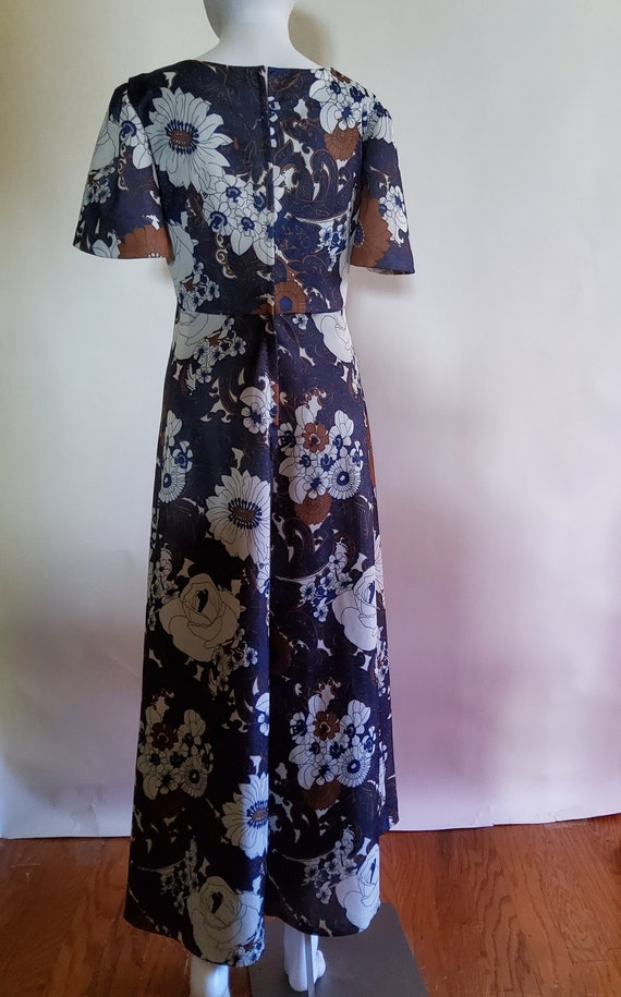 DISCOUNTED Vintage Floral Maxi Dress - So Emilia … - image 5