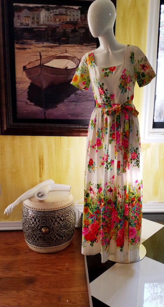 Vintage Floral Psychedelic Maxi Dress