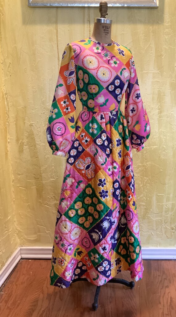 Vintage Quilted Patchwork Print Maxi Dress