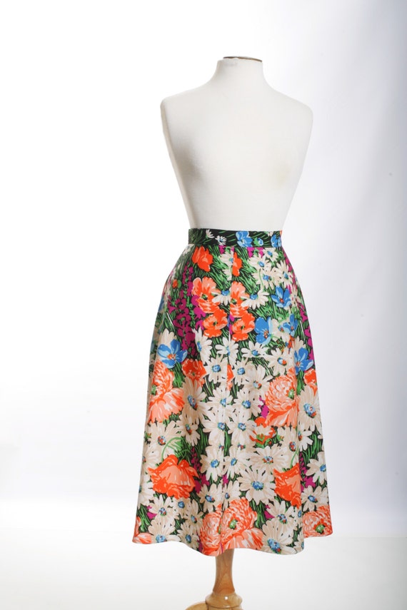 CLEARANCE SALE 60s MOD High Waist Floral Vintage … - image 2