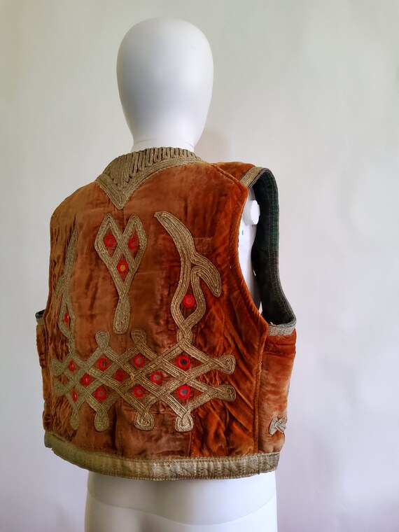 Vintage Velvet Crop Vest - image 4