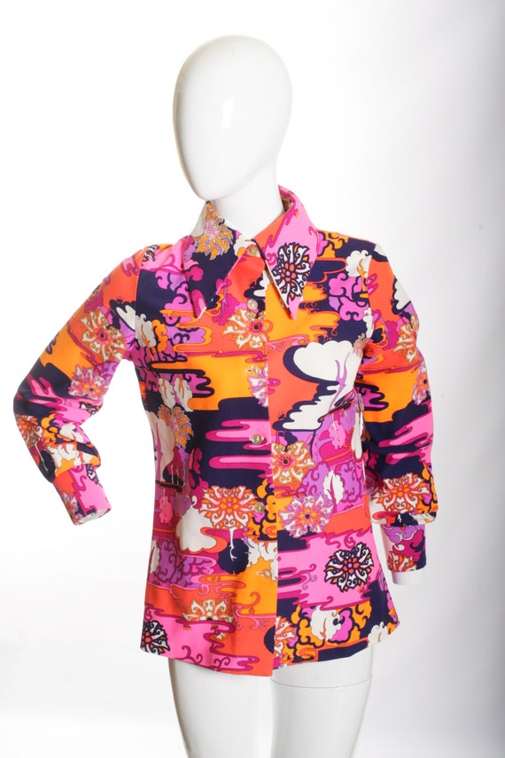 Beautiful Psychedelic Vintage Mod Blouse