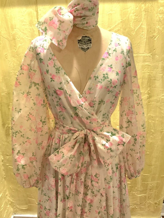 Beautiful Retro Chiffon Pink Roses 70s Floral Maxi