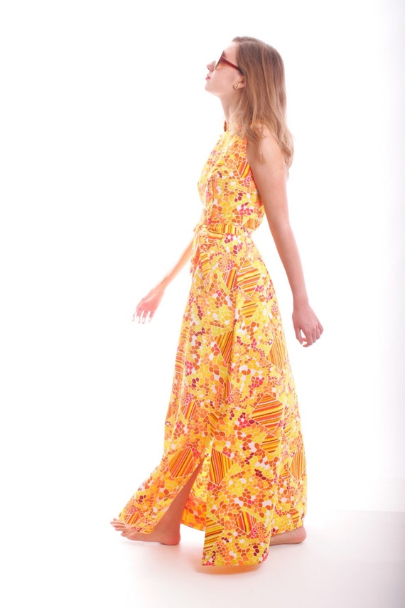 Amazing Fabric Flaming Vintage Maxi Dress - image 1