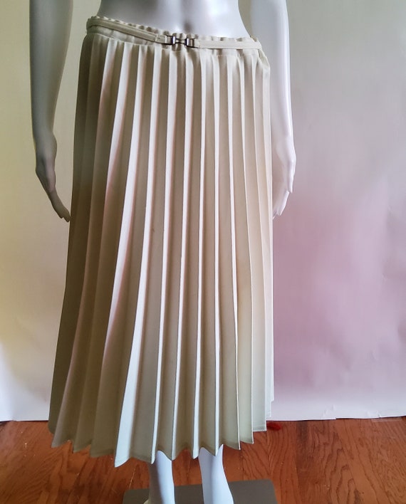 60s Vintage Elegant Pleated White Midi Skirt