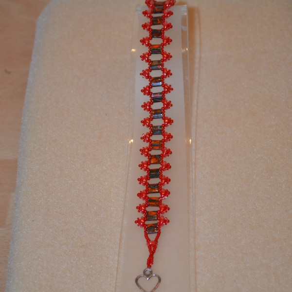 Riverwalk bracelet en perles oranges et rouges opaque 8 pouces de long