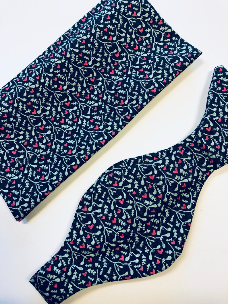 Handmade green bow tie and pocket square with mistletoe print