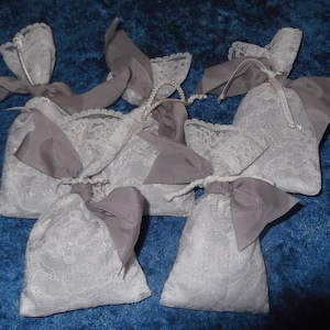 5 White Lace Lavender Sachets