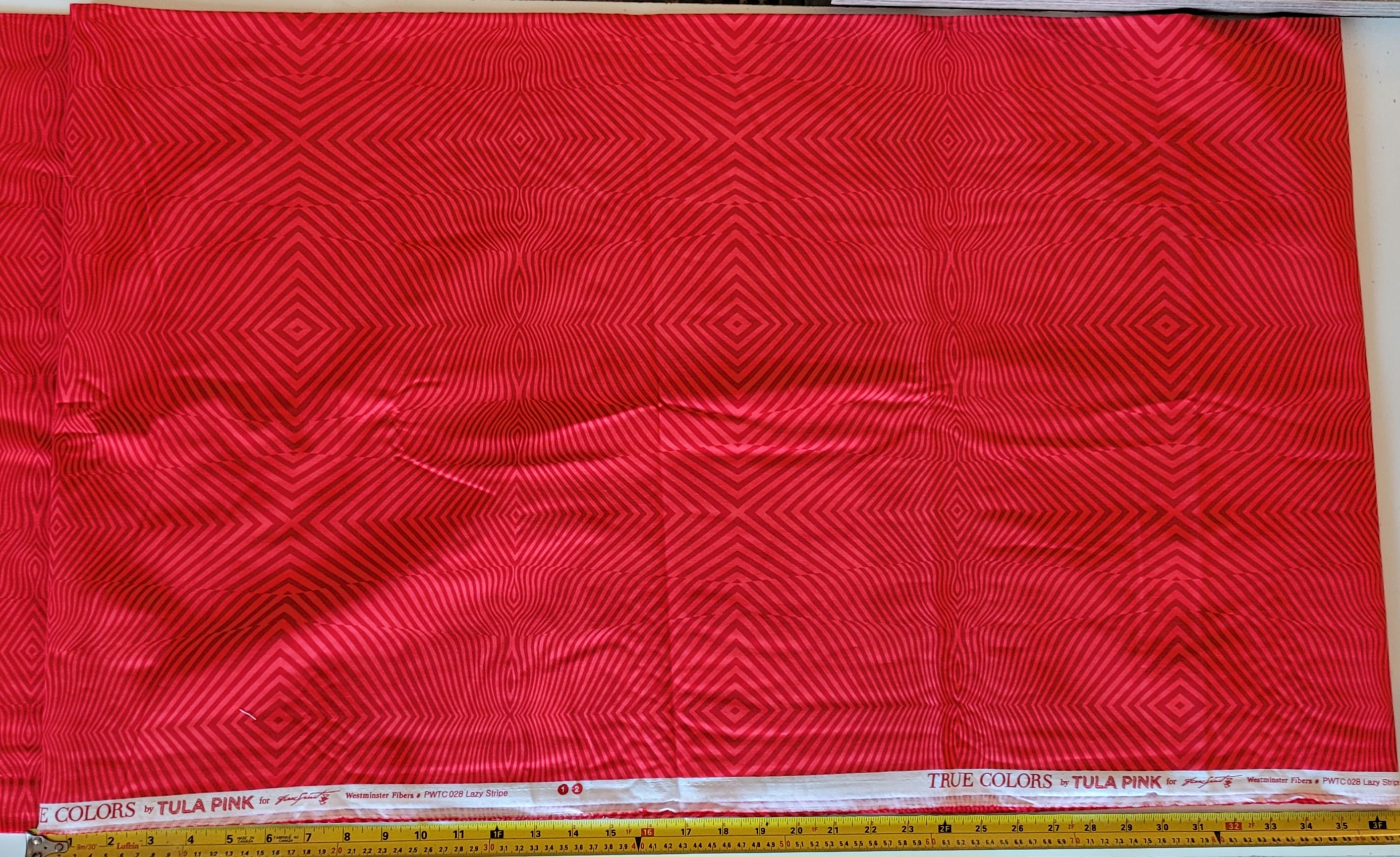 Tula Pink - True Colors Lazt Stripe Red 18" x 44"