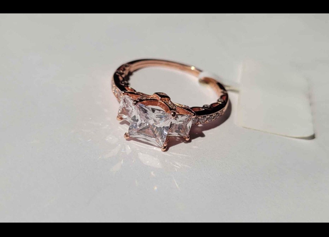 Charmed aroma hotsell rose gold rings