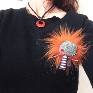 Breton punkette orange rock monster brooch image 8