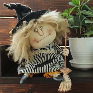 Kitchen Witch Doll with Broom, Funny Witch Doll Wall Hanging, Kitchen Witch Ornament, Good Luck Witch, unique mothers day gift
