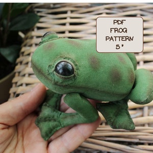 Frog sewing pattern, frog plush, do it yourself, create your own soft toy