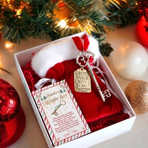 Santa Key, Personalized Santas Magic Key Set, Christmas Key for Santa, Christmas Eve Key Tradition, No Chimney Key Family Christmas Ornament
